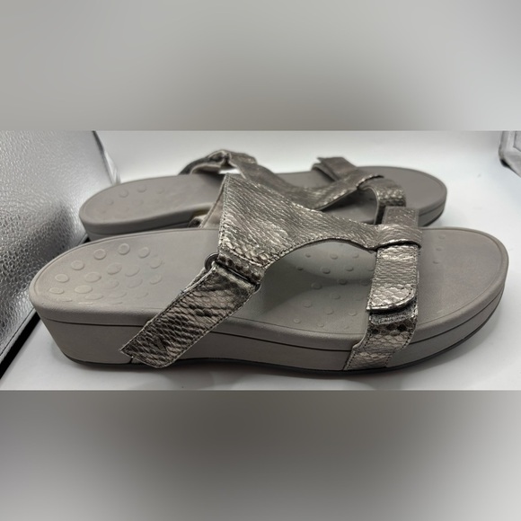 Vionic Ellie Metallic Snake Orthotic Sandals Women’s 12W Adjustable Comfort - Picture 3 of 7